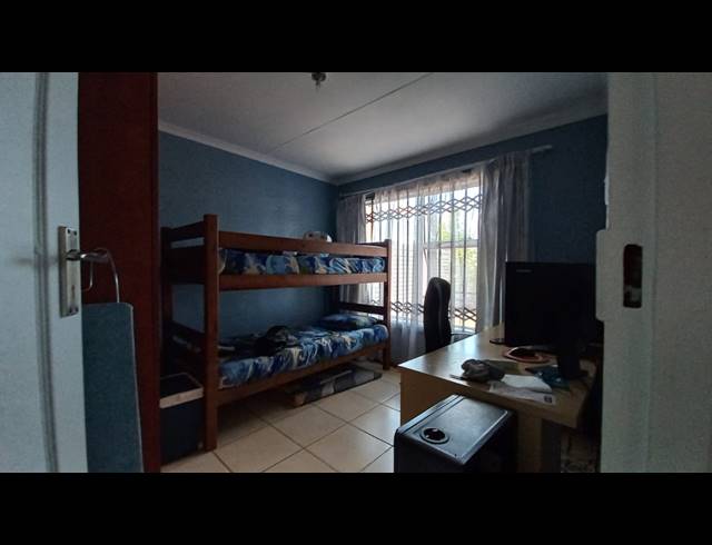 3 BEDROOM FREEHOLD TO LET IN MANDELA VIEW